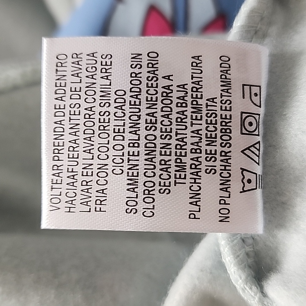 Disney Winnie the Pooh Junior's Pullover Jade Green Hoodie. Size XS (1) - Picture 6 of 6